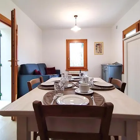 Amazing In With Kitchen Hébergement de vacances Volpago del Montello