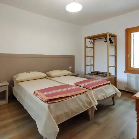 Amazing In With Kitchen