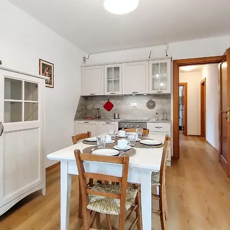 Amazing In With Kitchen Casa de Férias *
